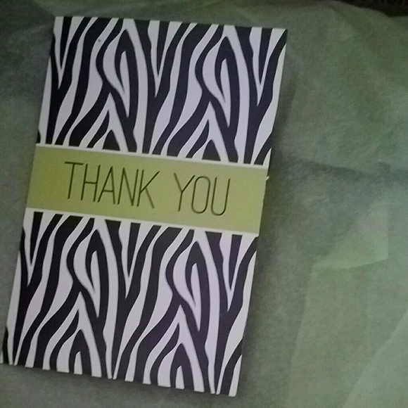 MINI Mystery Box Bundle 3 items - Picture 3 of 7